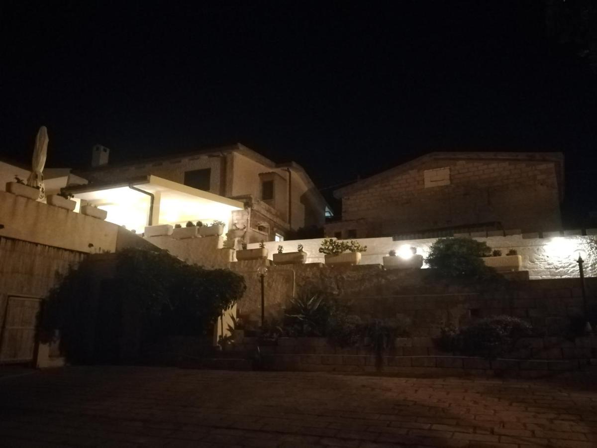 Alabe Hotel Marina Di Tresnuraghes Exteriör bild