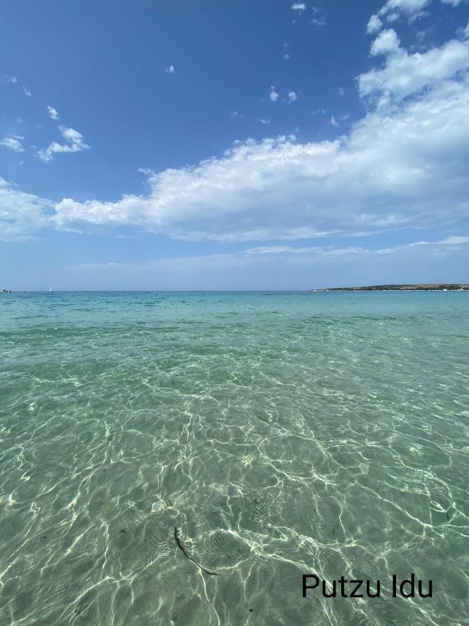 Alabe Hotel Marina Di Tresnuraghes Exteriör bild