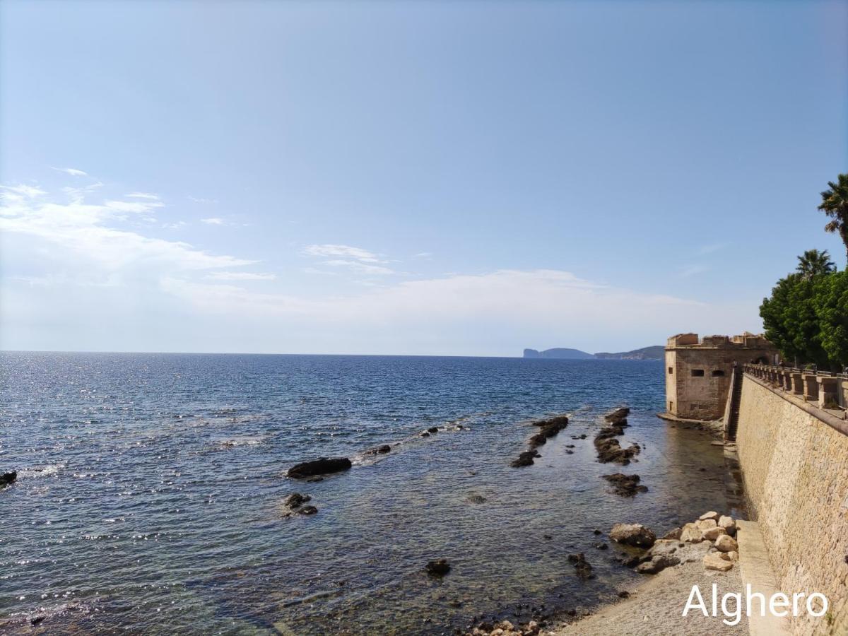Alabe Hotel Marina Di Tresnuraghes Exteriör bild